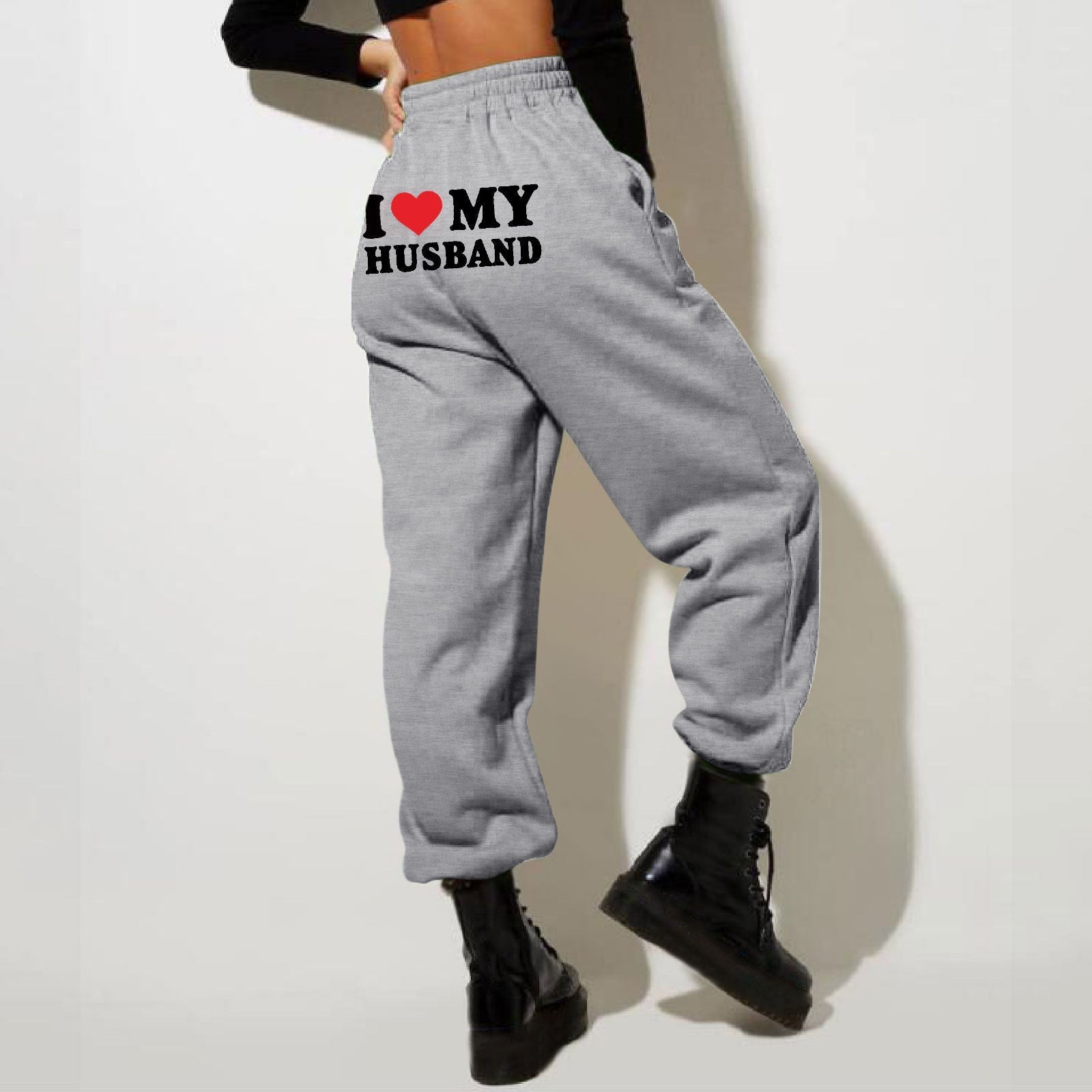 Joggers Love Statement