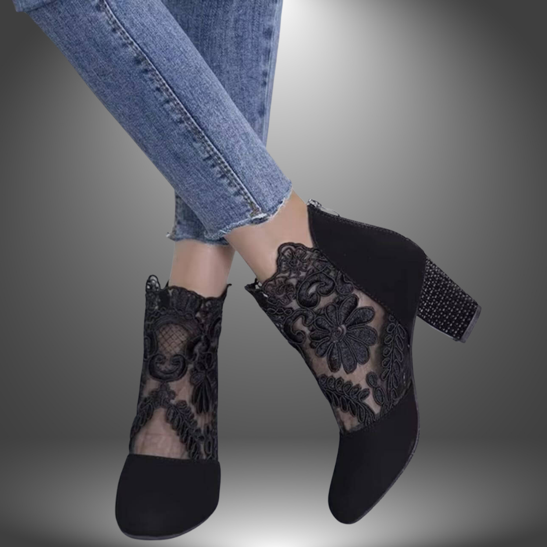 Stivaletti con Pizzo Floreale