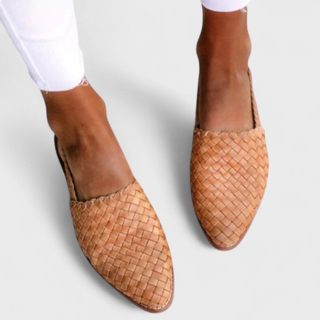 Scarpe Slingback Intrecciate