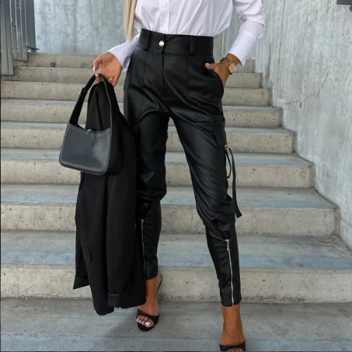 Pantaloni Cargo Donna | Ecopelle | Vita Alta con Taglio Sartoriale