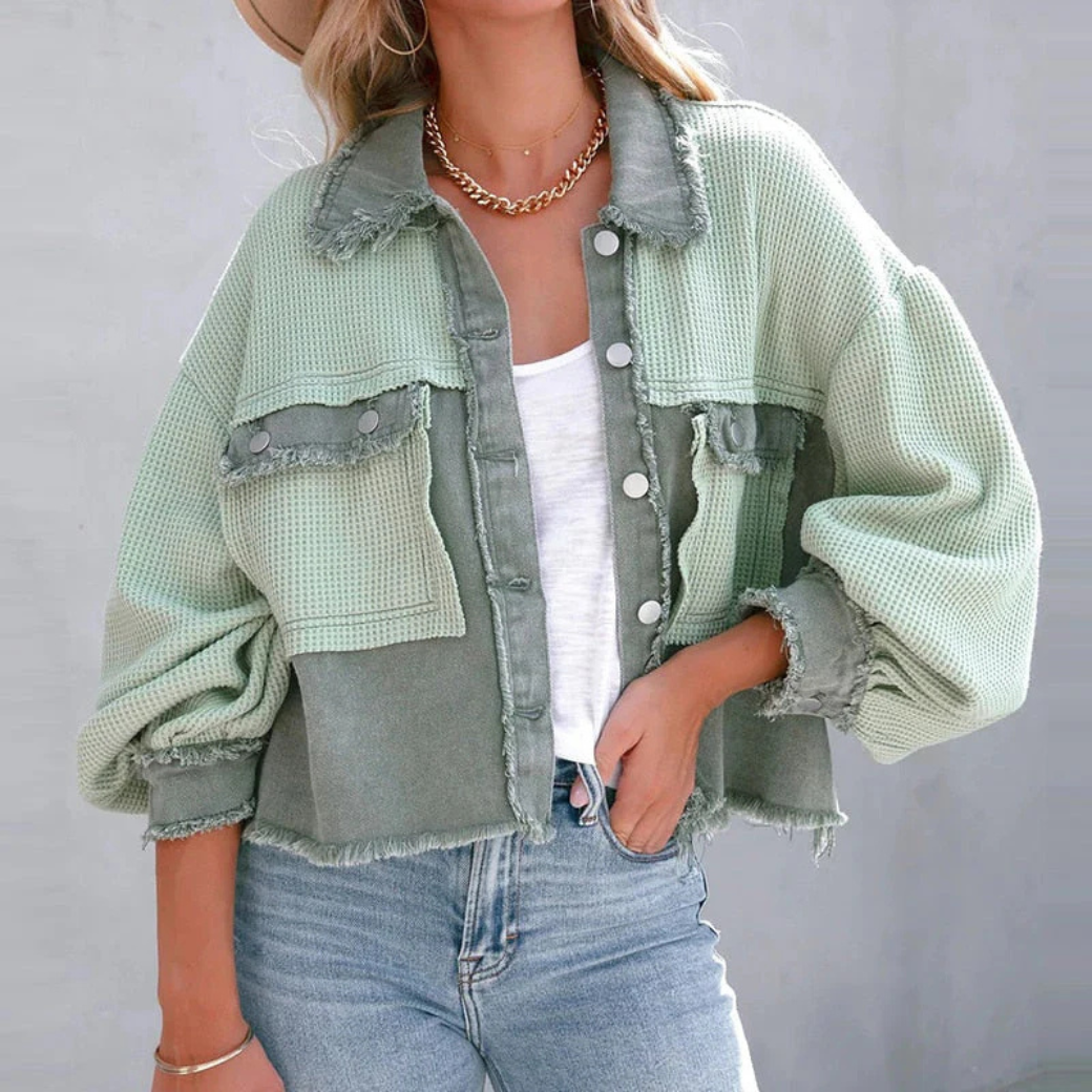 Giacca in Denim Sfumata | Cropped & Trendy | Stile Casual