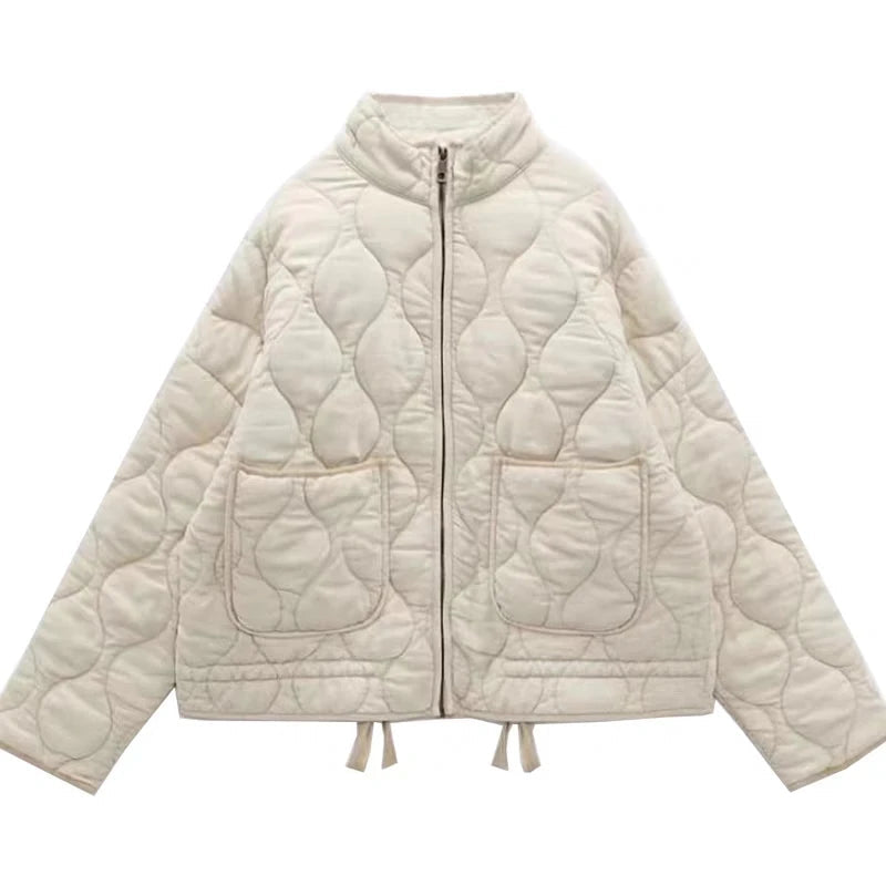 Giacca Trapuntata Oversize | Stile Minimal & Cozy | Perfetta per Look Casual e Moderni