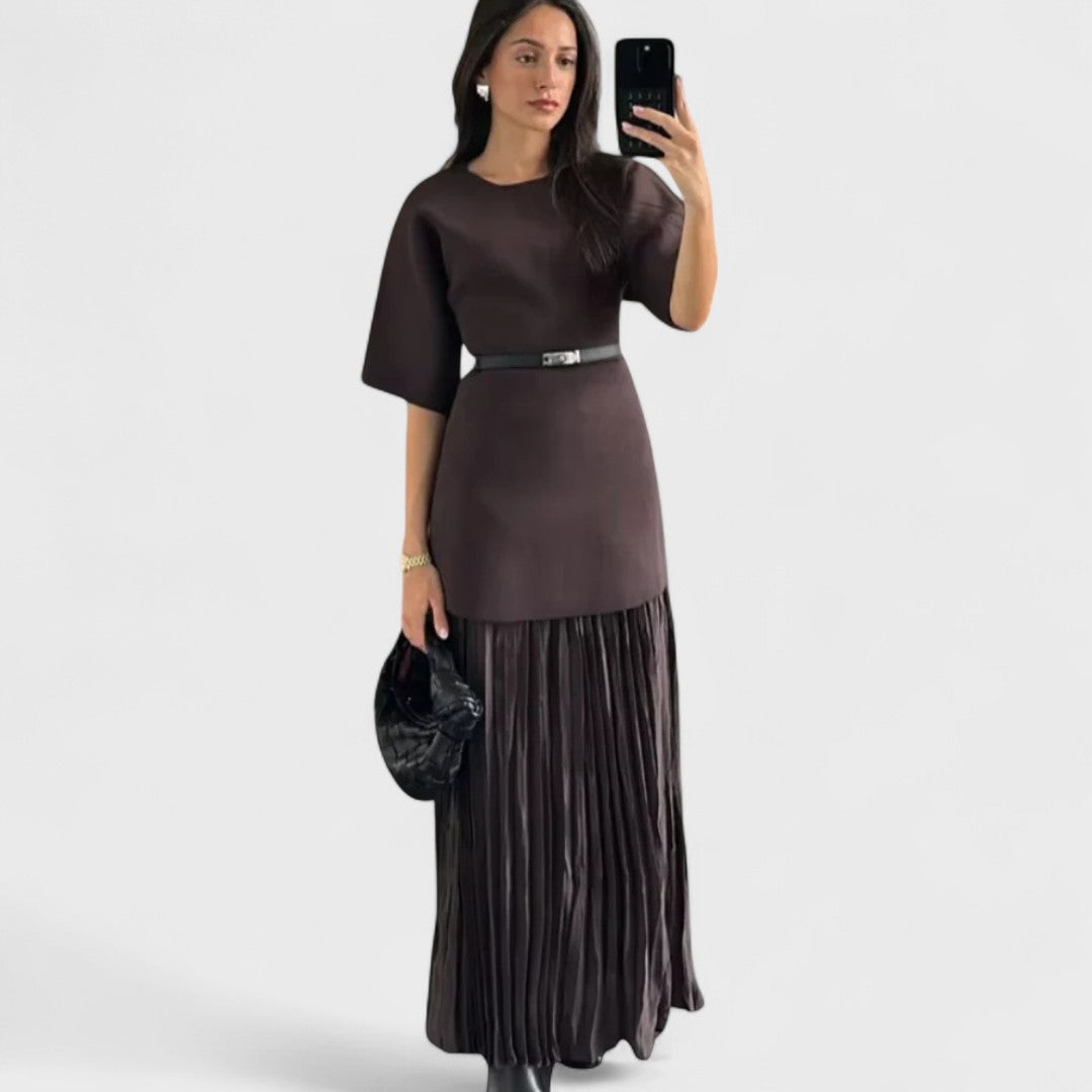 Abito Plissettato Elegante