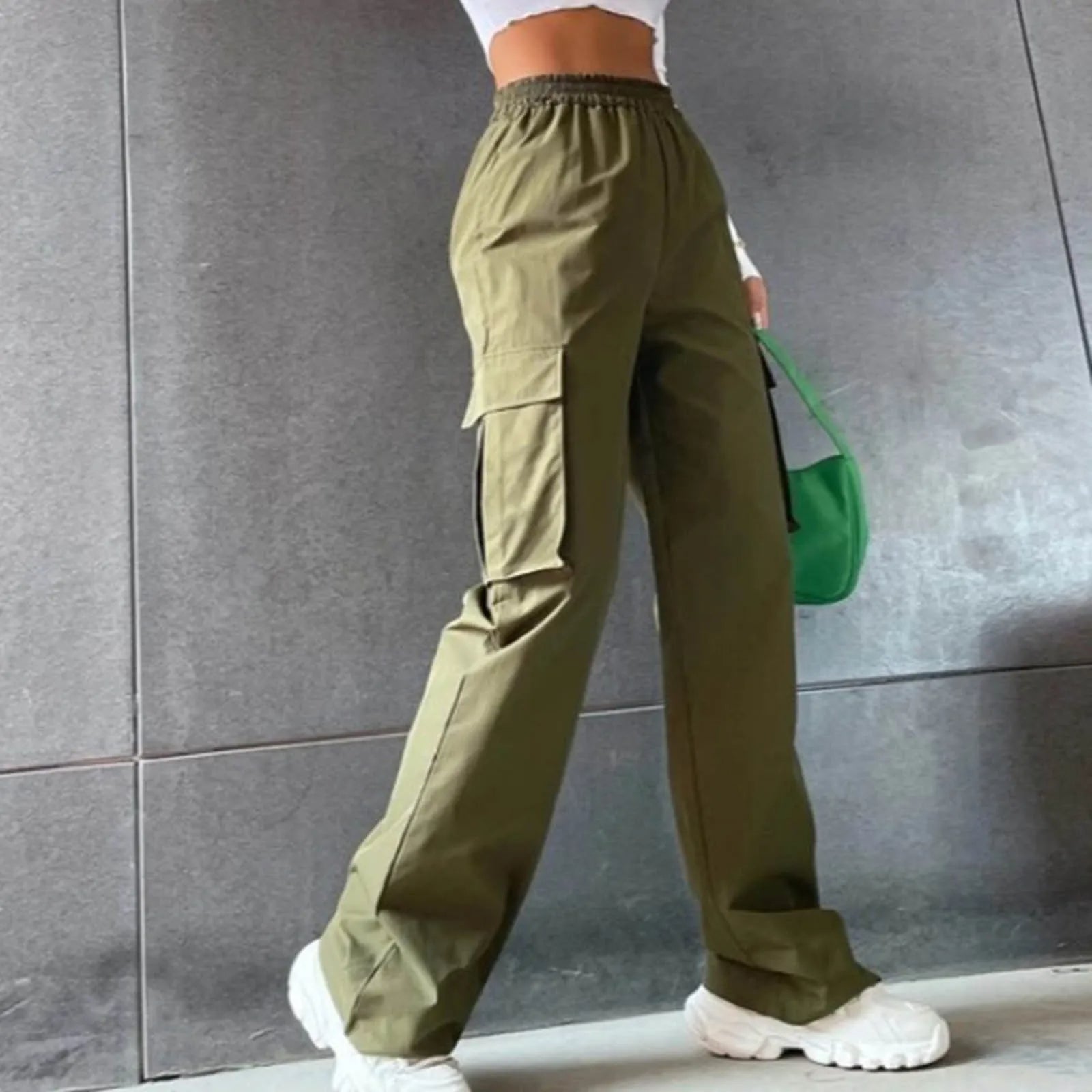 Pantaloni Cargo a Gamba Larga | Stile Streetwear e Comfort Casual