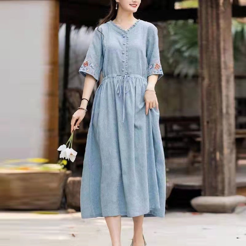 Abito Midi in Cotone Ricamato