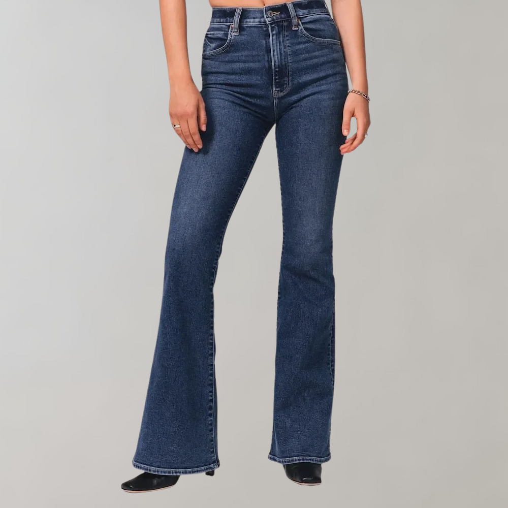 Jeans a Zampa di Elefante | Stile Retrò e Fit Slanciato