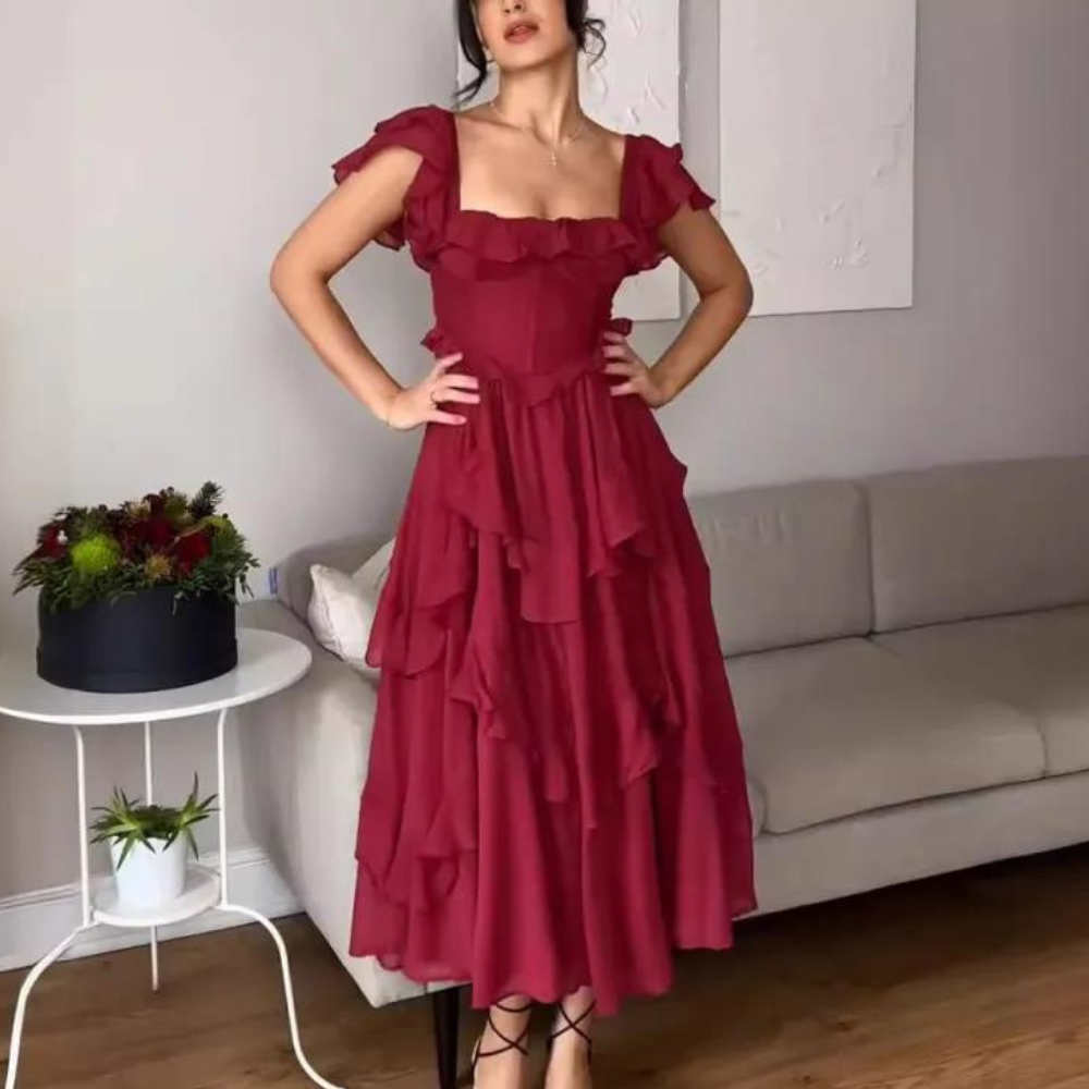 Abito Lungo con Balze | Scollo Off-Shoulder | Elegante e Romantico
