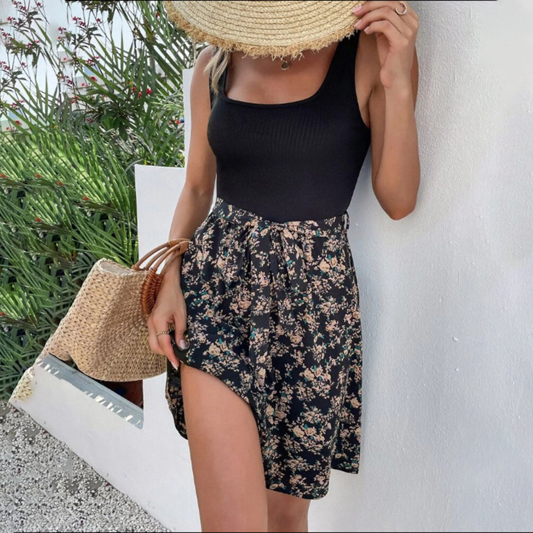 Mini Abito Due Pezzi | Chic & Leggero | Top Aderente & Gonna Floreale