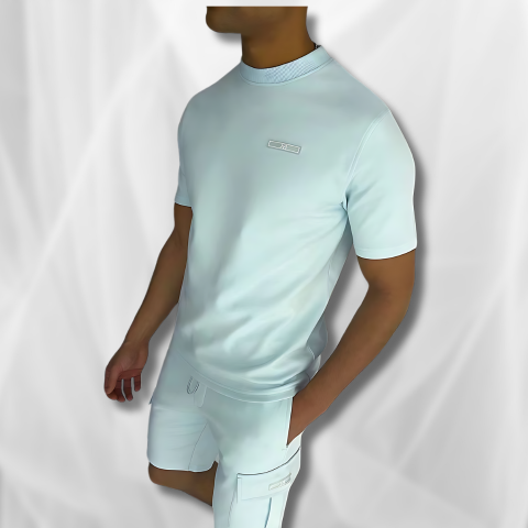 Completo t-shirt e pantaloncini slim
