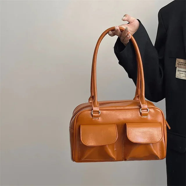 Handbag con Tasche Frontali | Ecopelle Compatta | Look Urban Chic