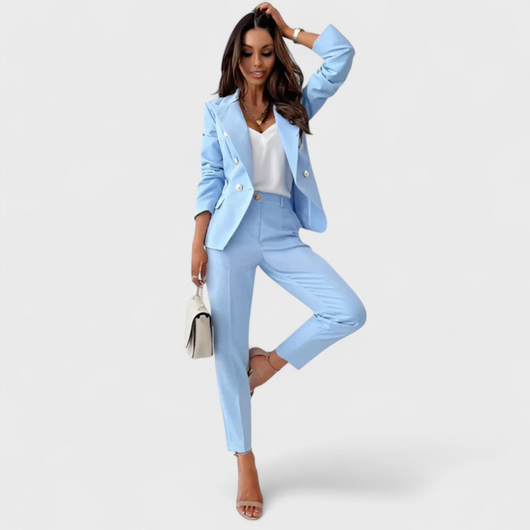 Tailleur doppiopetto elegante