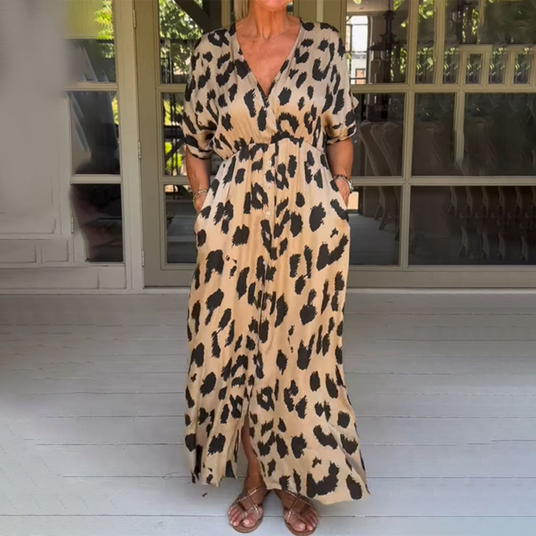Maxi Abito Animalier | Audace & Chic | Scollo a V & Vestibilità Fluida