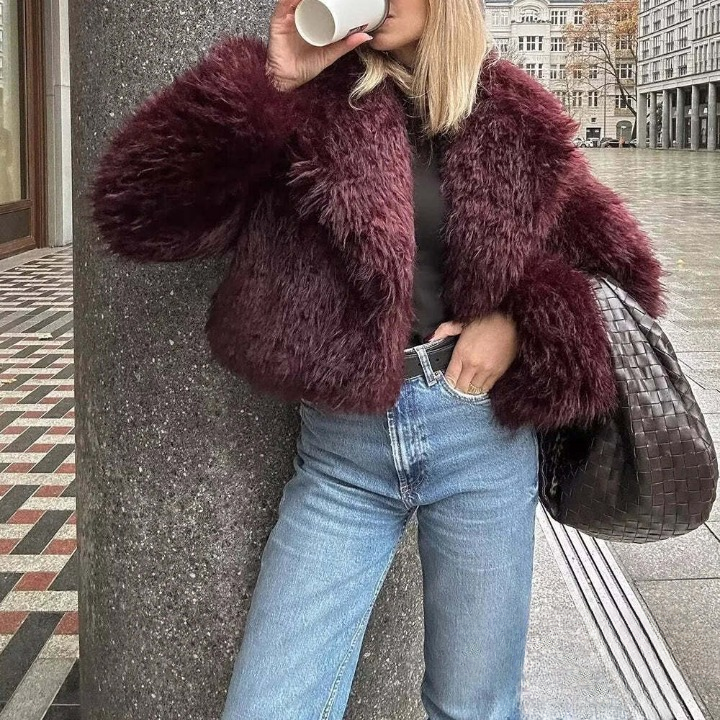 Giacca in Eco-Pelliccia | Morbida e Chic | Perfetta per l’Inverno