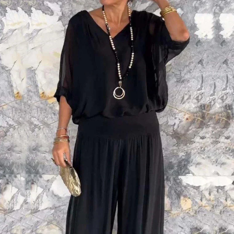 Completo fluido con top e pantaloni ampi