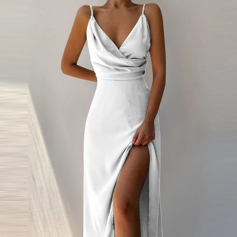 Abito Elegante con Spacco | Satinato | Leggero e Raffinato