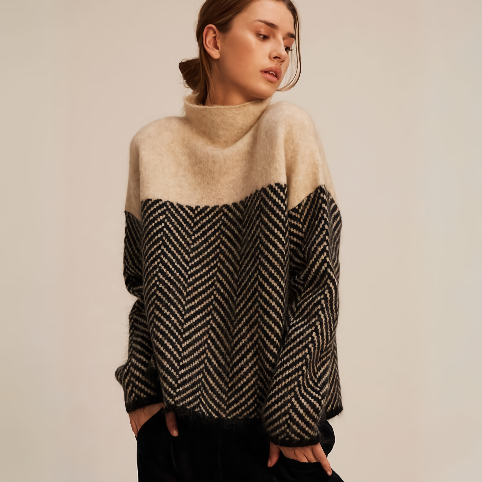 Maglione Oversize Bicolor | Stile Cozy-Chic | Perfetto per l’Inverno