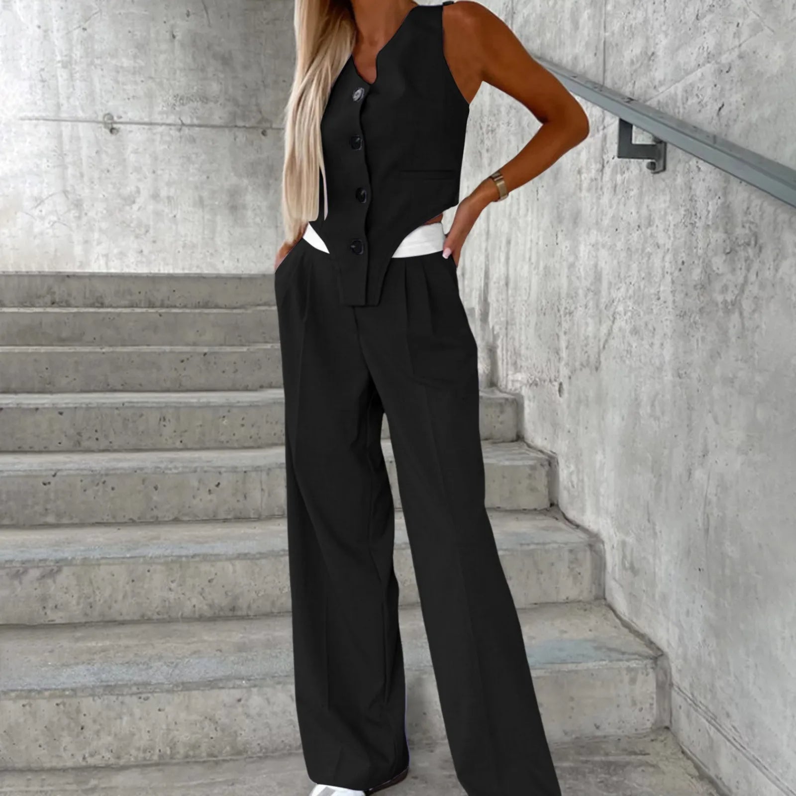 Tuta Elegante Stile Gilet | Sofisticata e Moderna | Perfetta per un Look Chic e Raffinato