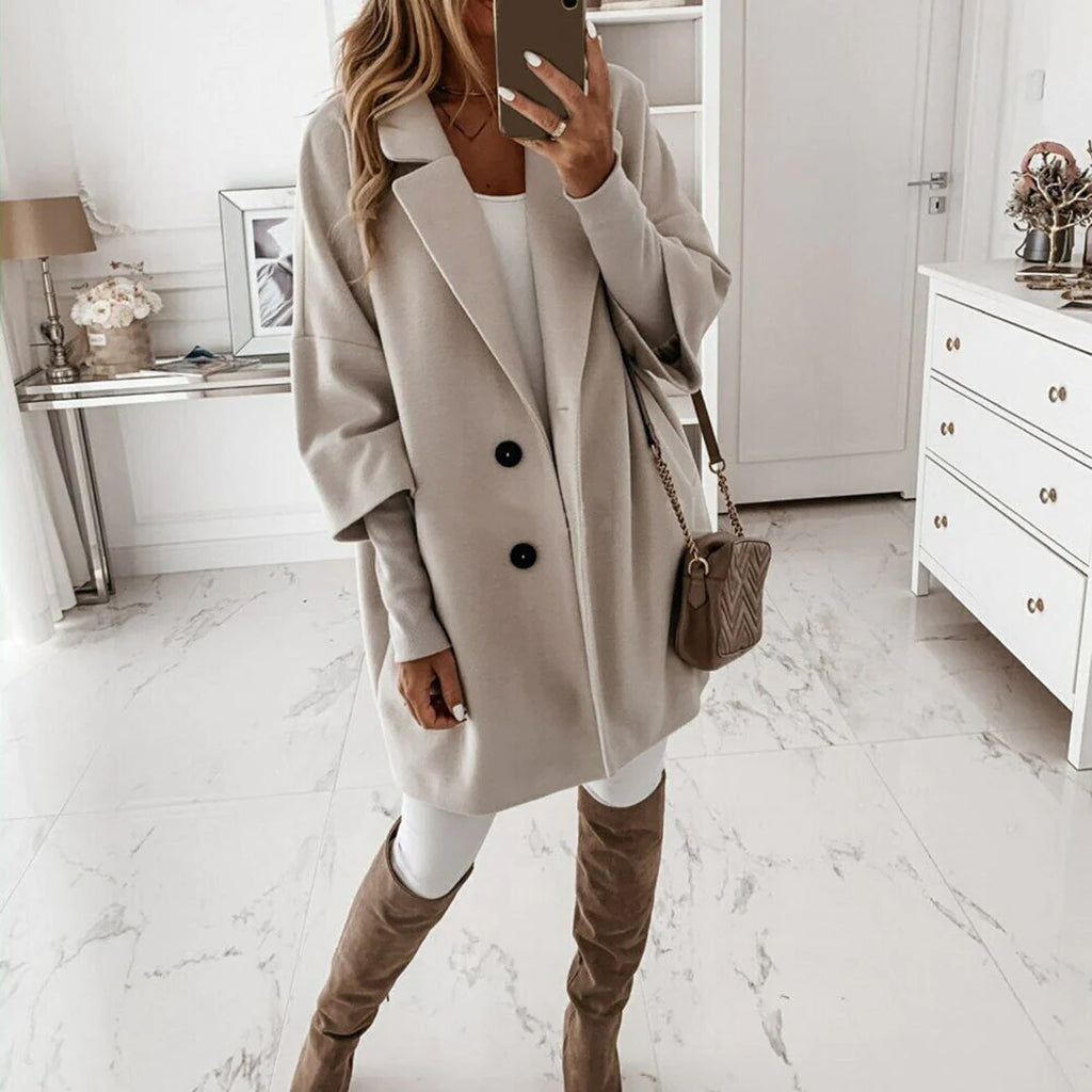 Cappotto Oversize Doppiopetto | Stile Minimal e Chic