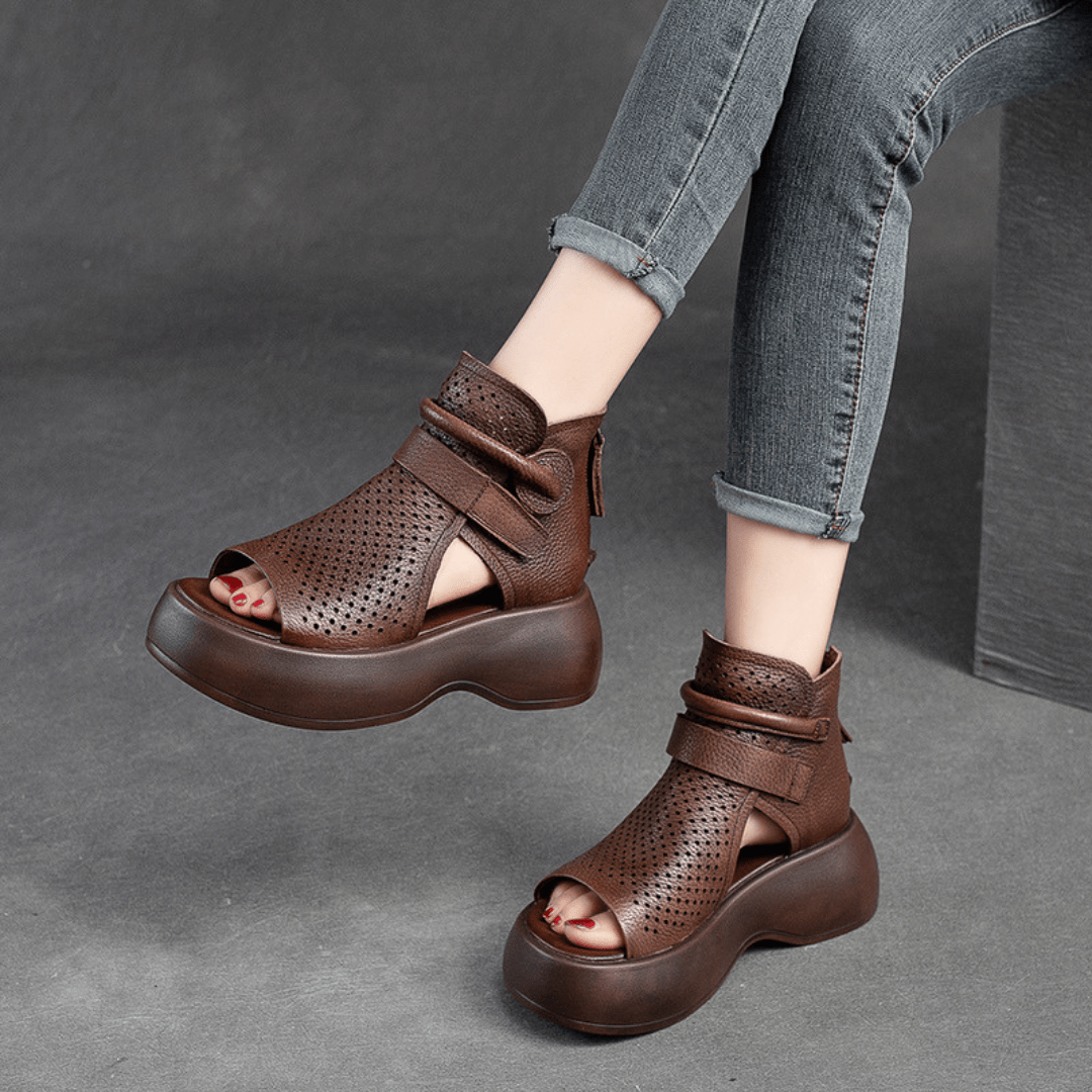 Sandali Montanti Donna | Ecopelle Traforata | Suola Alta Comfort