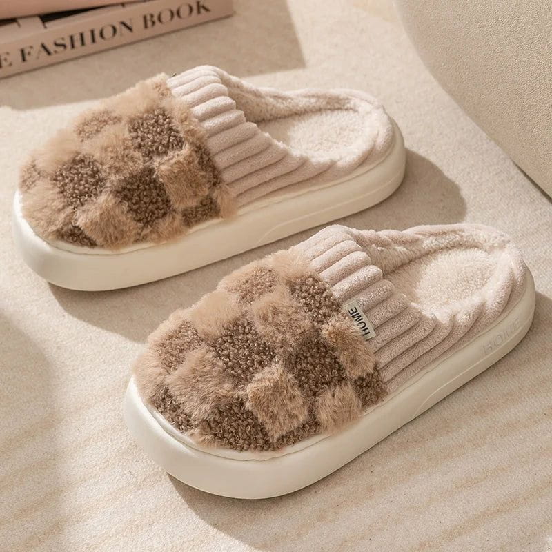Chaussons Morbidi Invernali | Quadri Peluche | Comfort Assoluto per la Casa