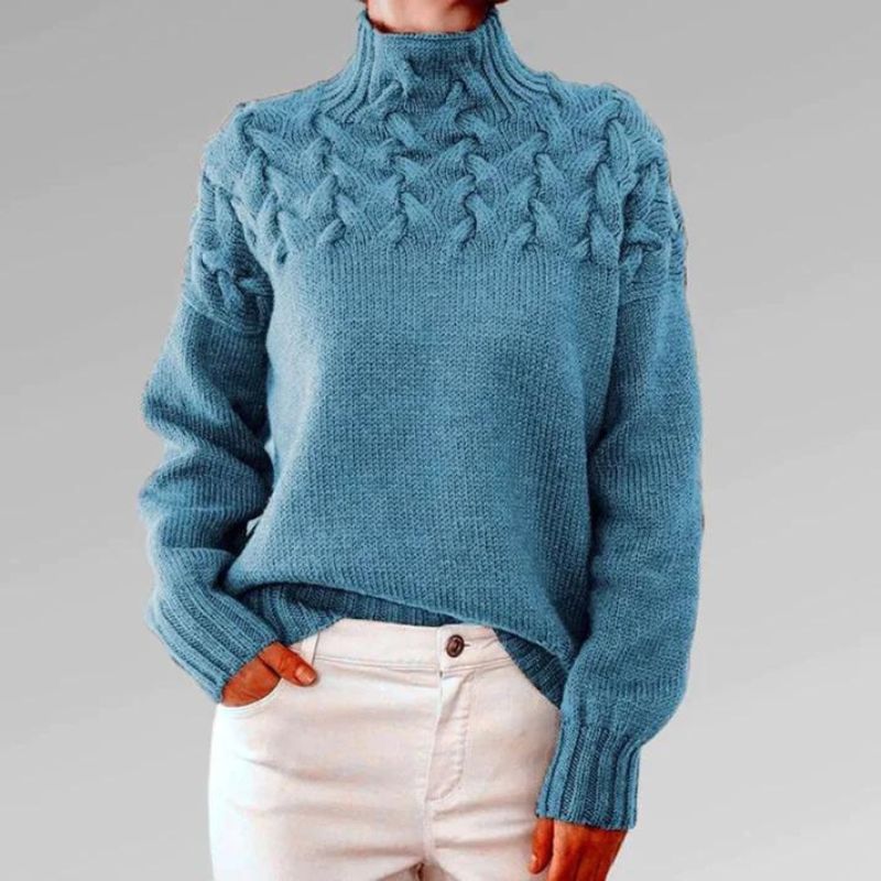 Maglione donna con trecce e collo alto